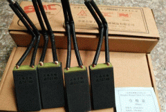 導致直流電機的碳刷發(fā)YE2電機生故障的兩個主要因素。